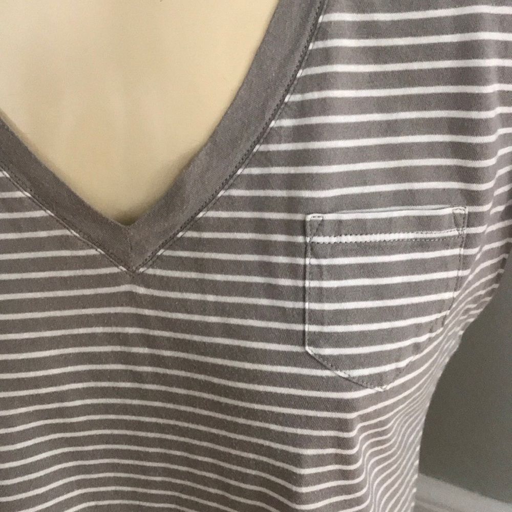 Gap - Picture 2 of 3